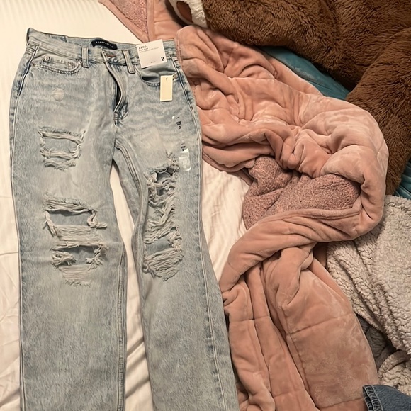 Aeropostale Mom jeans with tags - Picture 1 of 4